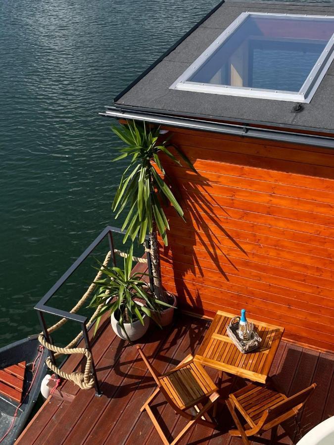 Aquachill Houseboat & Wellness Hotel Liptovský Trnovec Екстериор снимка